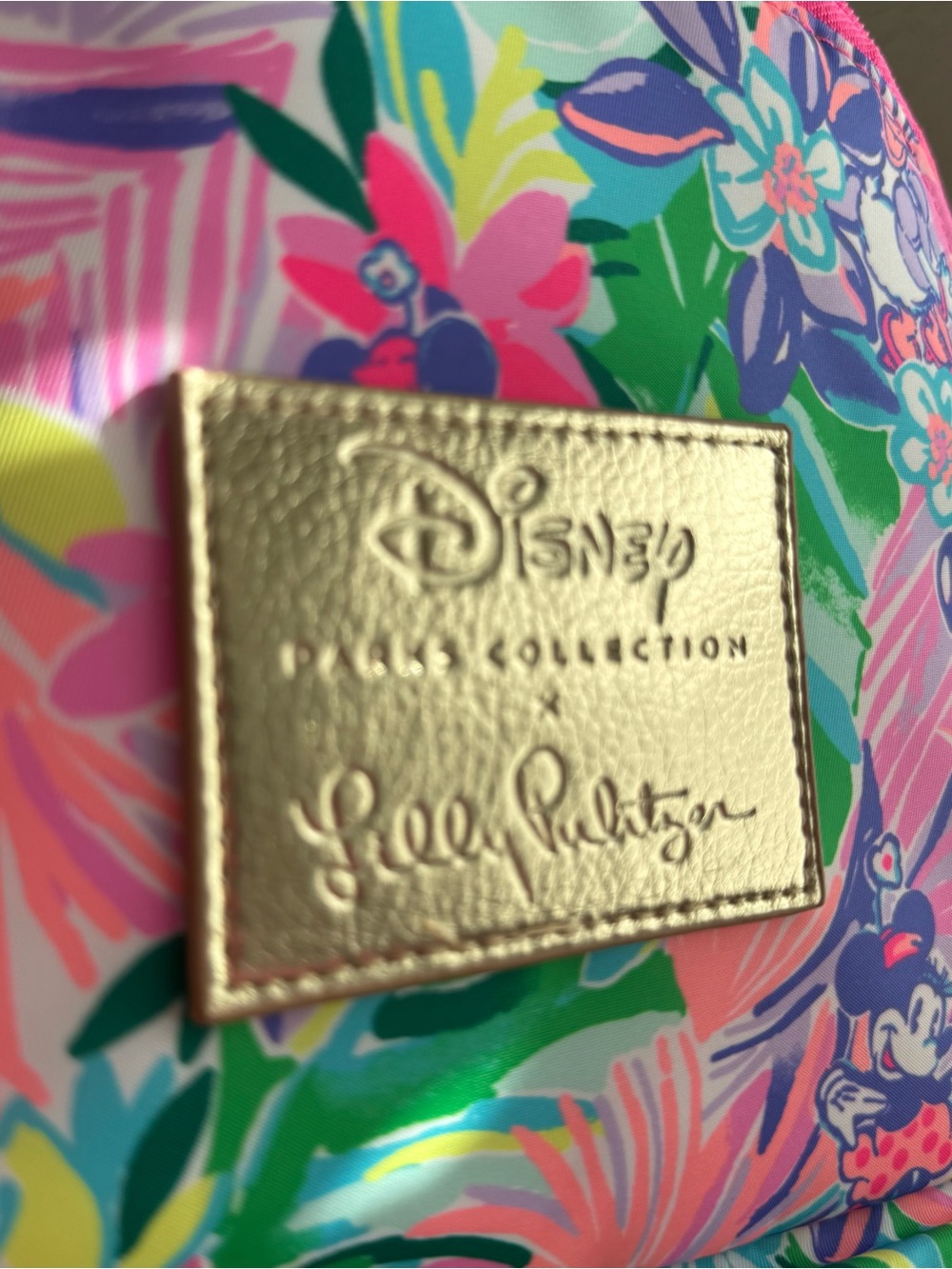 NWT Disney Parks X Lili Pulitzer Disney Dreamin Zip Closure Backpack - Picture 4 of 7